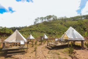 cắm trại và trải nghiệm trekking đà lạt